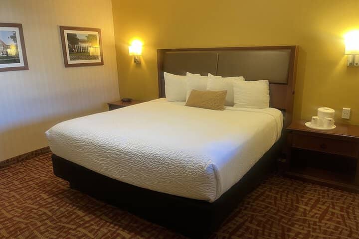 Room 5 of 26