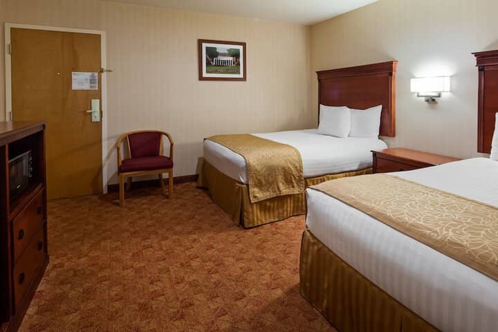 Room 4 of 26