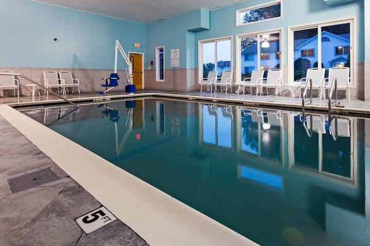 Pool 12 of 26